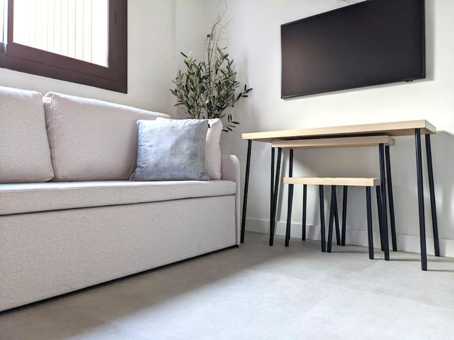 Fira 5 A 1Min Del Metro Y Centro 15Min Apartman L'Hospitalet de Llobregat Kültér fotó