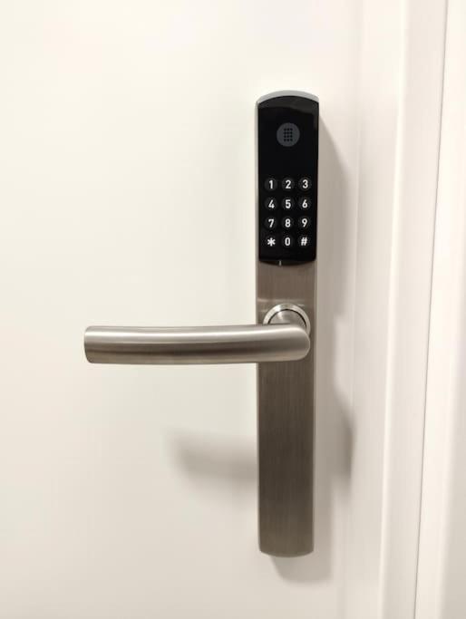 Fira 5 A 1Min Del Metro Y Centro 15Min Apartman L'Hospitalet de Llobregat Kültér fotó