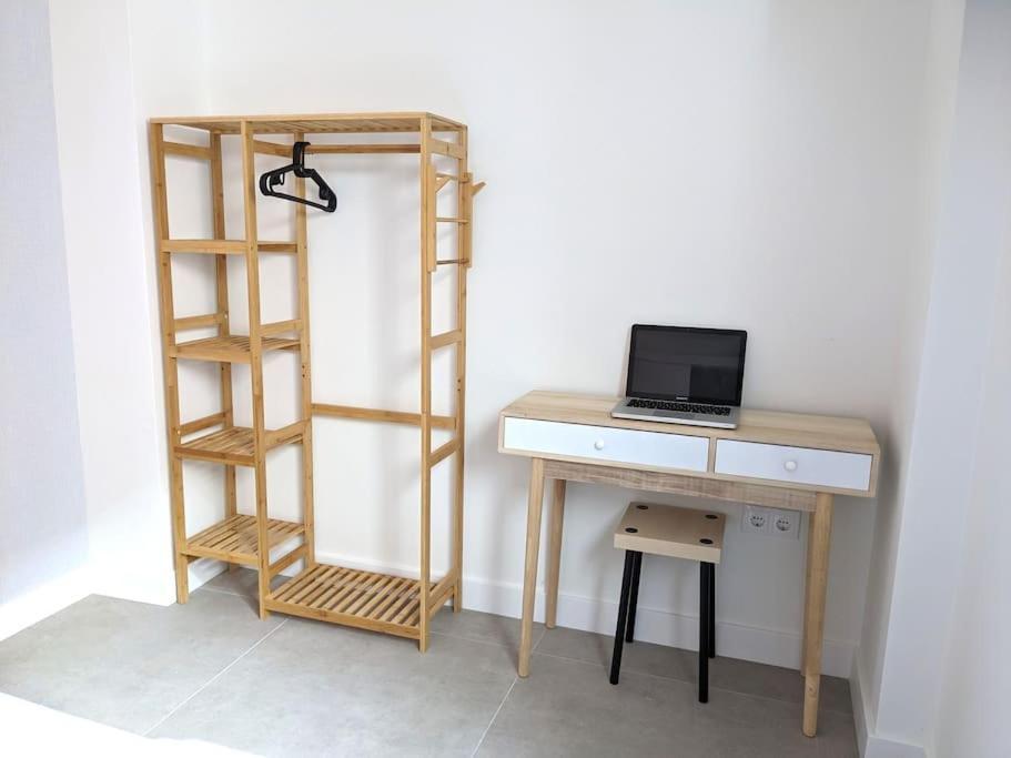 Fira 5 A 1Min Del Metro Y Centro 15Min Apartman L'Hospitalet de Llobregat Kültér fotó