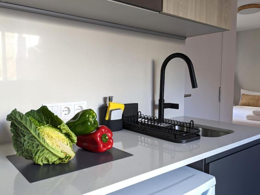 Fira 5 A 1Min Del Metro Y Centro 15Min Apartman L'Hospitalet de Llobregat Kültér fotó