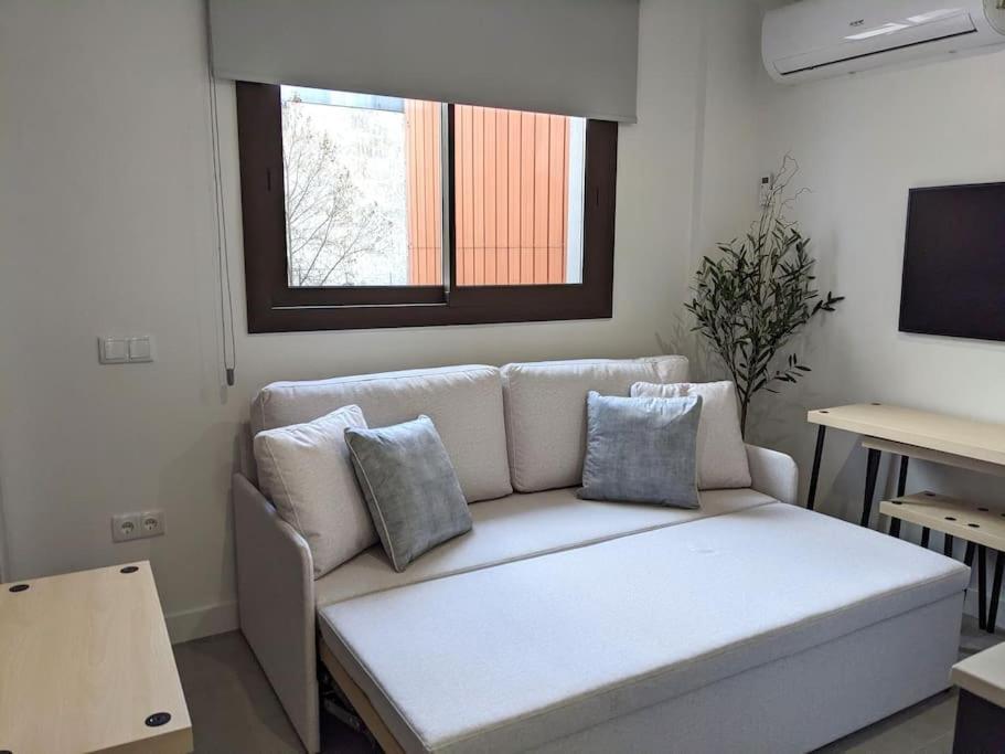 Fira 5 A 1Min Del Metro Y Centro 15Min Apartman L'Hospitalet de Llobregat Kültér fotó